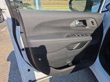 New 2026 Chrysler Pacifica Select image 5