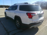 Used 2023 GMC Acadia SLT image 3