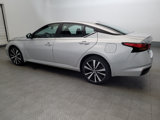 Used 2020 Nissan Altima 2.5 SR w/ Premium Package image 3