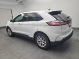 Used 2024 Ford Edge SEL image 3