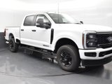 New 2025 Ford F350 4x4 Crew Cab Super Duty image 2