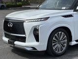 New 2025 INFINITI QX80 Luxe image 2