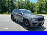New 2025 Jeep Grand Cherokee L Altitude image 2