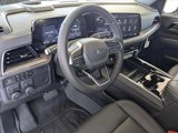 New 2025 Chevrolet Suburban Z71 w/ Comfort Package image 3