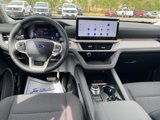 New 2025 Ford Explorer Active image 2