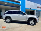 Used 2025 Jeep Grand Cherokee Laredo w/ Luxury Tech Group I image 2