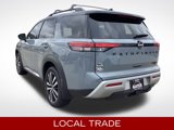 Used 2024 Nissan Pathfinder Platinum image 5