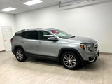 Used 2024 GMC Terrain SLT image 3