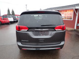 Used 2018 Chrysler Pacifica Touring-L w/ Tire & Wheel Group image 5