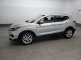 Used 2021 Nissan Rogue Sport SV image 2