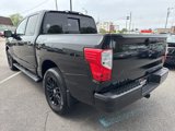Used 2019 Nissan Titan SV w/ SV Convenience Package image 3