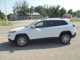 Used 2017 Jeep Cherokee Limited image 4