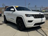 Used 2018 Jeep Grand Cherokee Altitude image 3