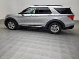 Used 2023 Ford Explorer XLT w/ Equipment Group 202A image 3