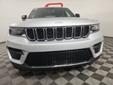 New 2025 Jeep Grand Cherokee Laredo w/ Luxury Tech Group I image 2