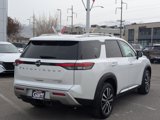New 2025 Nissan Pathfinder Platinum image 3