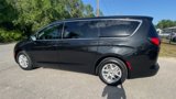 Used 2022 Chrysler Voyager LX image 5