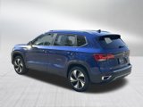 Certified 2024 Volkswagen Taos SE image 5