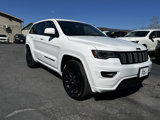 Used 2020 Jeep Grand Cherokee Altitude image 3