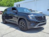 New 2025 Volkswagen Atlas Cross Sport SE image 3