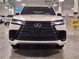 New 2025 Lexus LX 700h Overtrail image 2