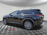 New 2025 Nissan Pathfinder SL w/ SL Premium Package image 3