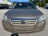Used 2005 Toyota Avalon XLS image 3