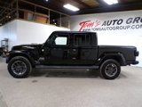 Used 2020 Jeep Gladiator Overland image 2