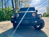 New 2025 Jeep Gladiator Sport image 3