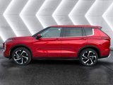 New 2024 Mitsubishi Outlander SE image 3