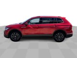 Certified 2022 Volkswagen Tiguan SE image 5