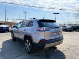 Used 2019 Jeep Cherokee Limited image 5