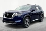 Used 2025 Nissan Pathfinder Platinum w/ Cargo Package image 3