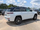 New 2024 Jeep Grand Cherokee Summit image 3
