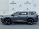 New 2025 Honda Pilot Black Edition image 2
