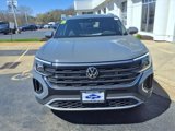 New 2025 Volkswagen Atlas Cross Sport SE image 2