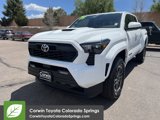 Used 2025 Toyota Tacoma TRD Sport image 4