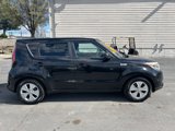 Used 2015 Kia Soul + image 5