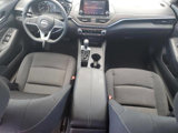 Used 2025 Nissan Altima 2.5 SV image 5