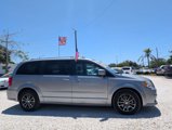 Used 2017 Dodge Grand Caravan SXT image 4