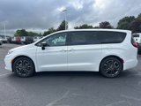 New 2026 Chrysler Pacifica Select image 4