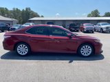 Used 2019 Toyota Camry LE image 6