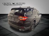 Used 2025 Honda Pilot Black Edition image 6
