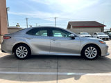Used 2018 Toyota Camry LE image 4