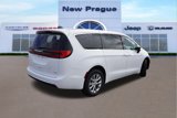 New 2025 Chrysler Pacifica Select image 3