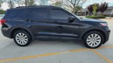 Used 2022 Ford Explorer King Ranch w/ Premium Technology Package image 2