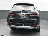 New 2025 BMW X7 xDrive40i image 6