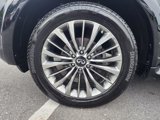 Used 2019 INFINITI QX80 Luxe w/ 22" Wheel Package image 3