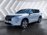 New 2025 Mitsubishi Outlander SE image 2