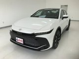 New 2025 Toyota Crown Platinum image 4